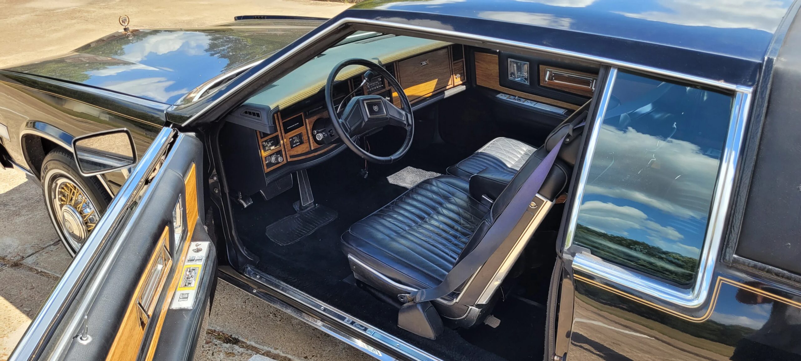 Cadillac-Eldorado-coupe-1985-Black-Black-21