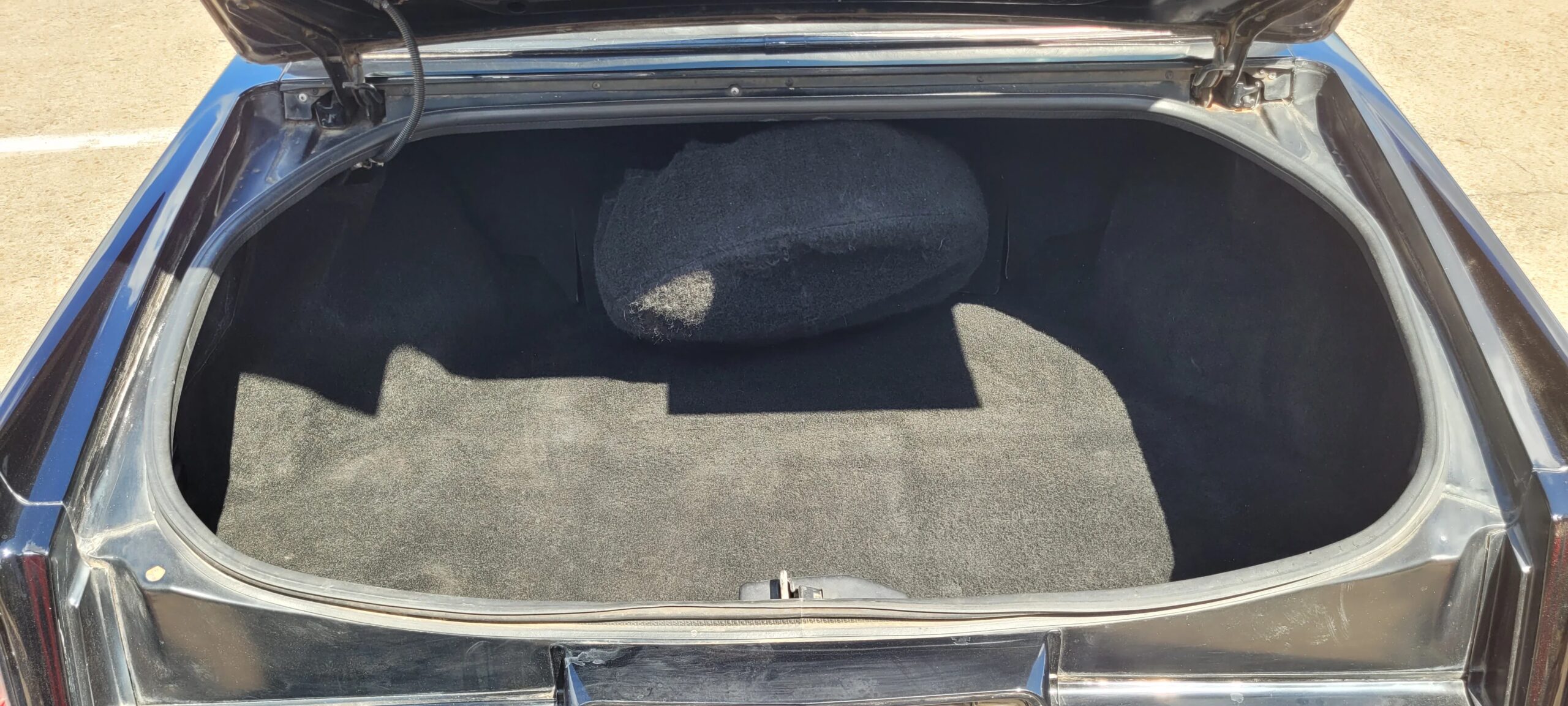 Cadillac-Eldorado-coupe-1985-Black-Black-22