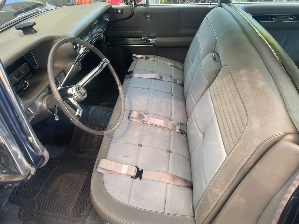 Cadillac-Fleetwood-1962-Limousine-13