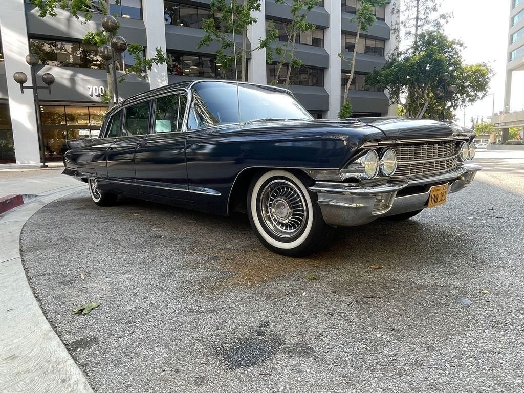 Cadillac-Fleetwood-1962-Limousine-4