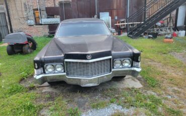 Cadillac-Fleetwood-1970-Sedan-2