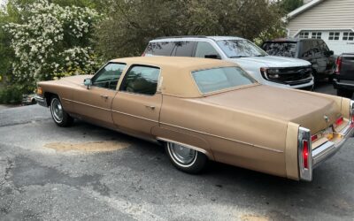 Cadillac Fleetwood 1976 Sedan