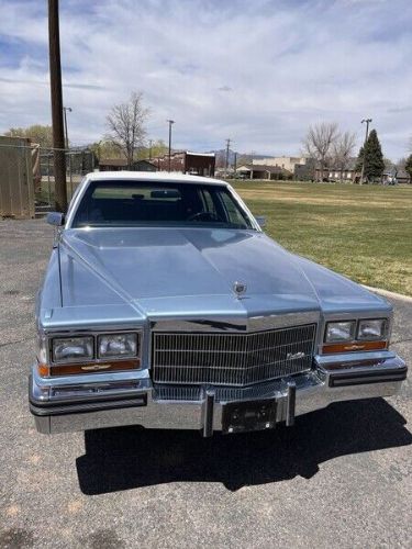 Cadillac-Fleetwood-1986-Blue-Blue
