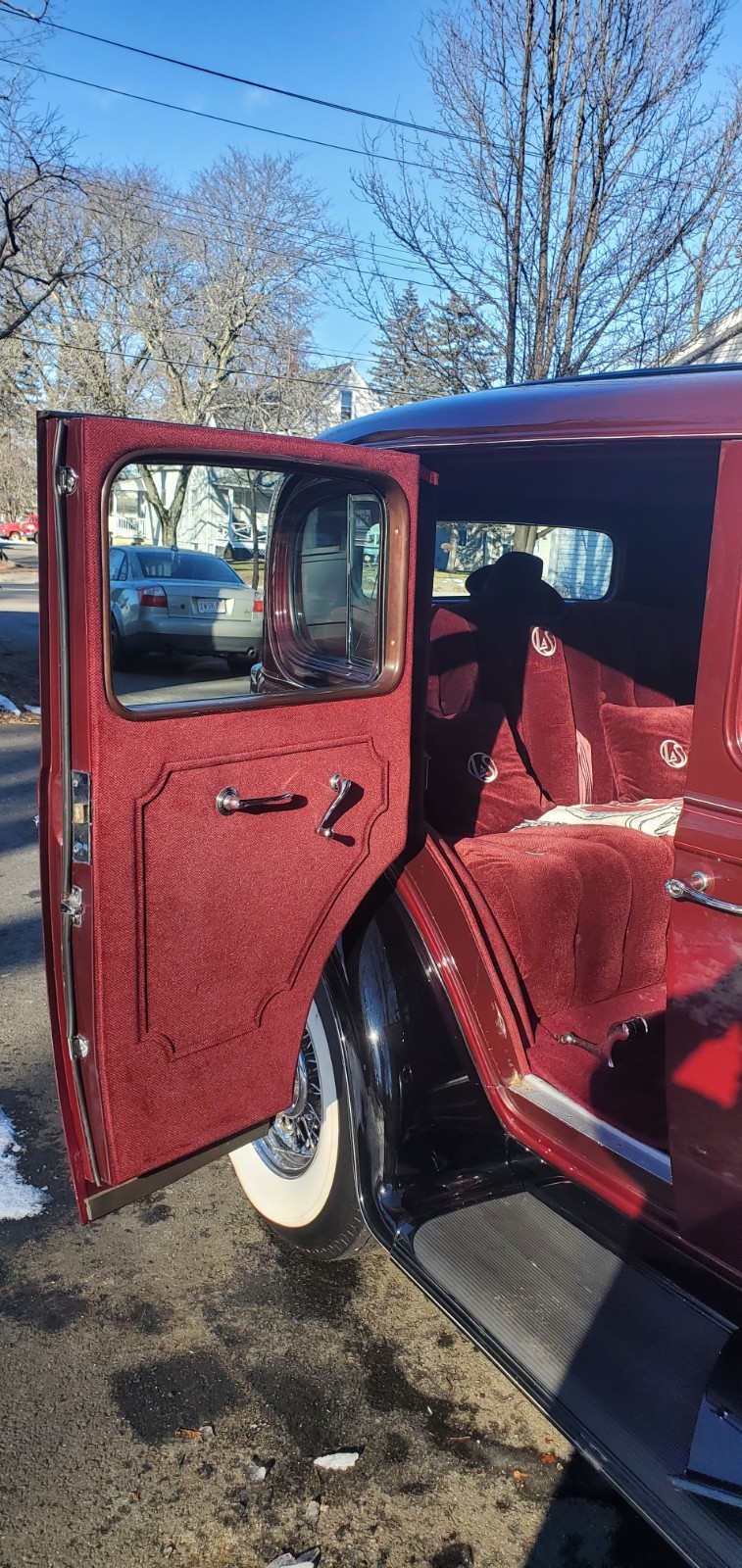 Cadillac-LASALLE-1933-LASALLE-2