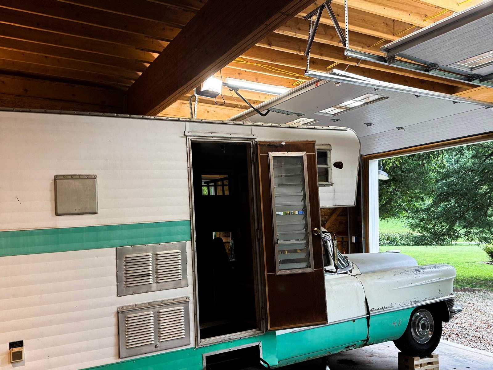 Cadillac-Other-1955-Van-Camper-15