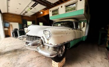 Cadillac-Other-1955-Van-Camper-4