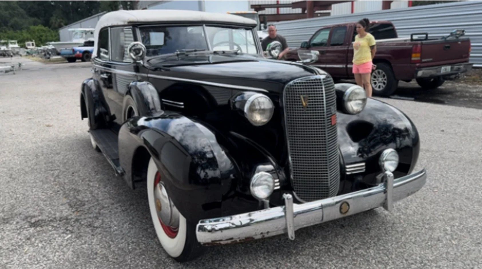 Cadillac-Other-cadillac-models-1937-Black-Red-1