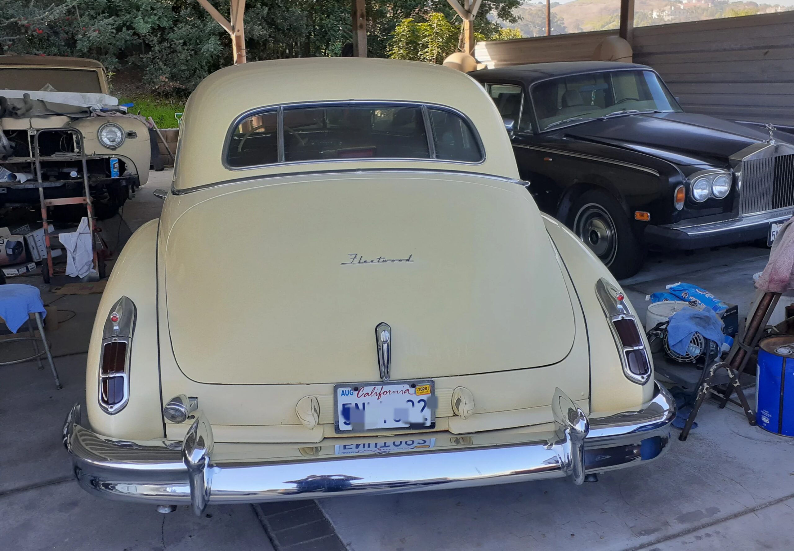 Cadillac-Other-cadillac-models-1947-Yellow-7