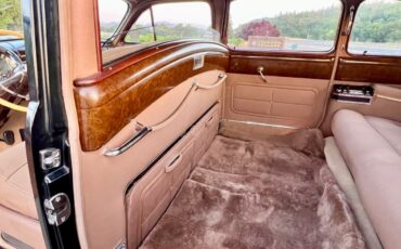 Cadillac-SERIES-75-LIMOUSINE-1948-Limousine-20