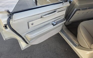 Cadillac-Sedan-deville-1966-Beige-Beige-15