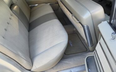 Cadillac-Sedan-deville-1966-Beige-Beige-17