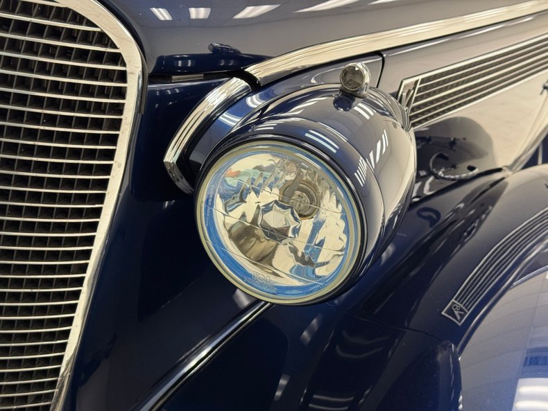 Cadillac-Series-60-1937-Sudan-Blue-Saddle-12