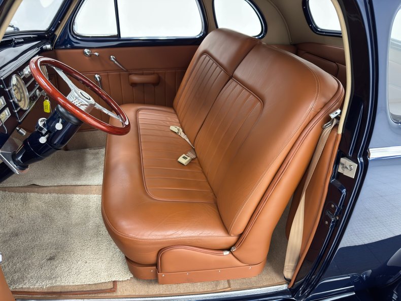 Cadillac-Series-60-1937-Sudan-Blue-Saddle-28