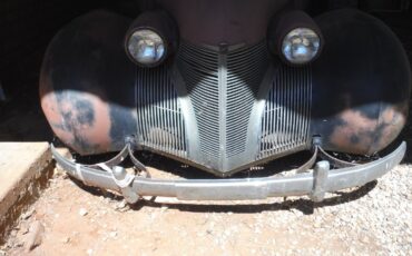 Cadillac-Series-60-Special-Fleetwood-1939-Sedan-11