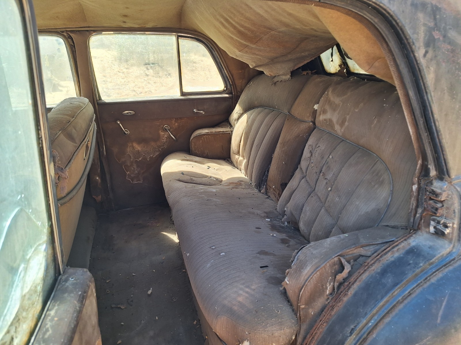 Cadillac-Series-60-Special-Fleetwood-1939-Sedan-19