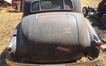 Cadillac-Series-60-Special-Fleetwood-1939-Sedan-4