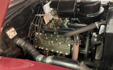 Cadillac-Series-62-1941-valcour-maroon-red-10