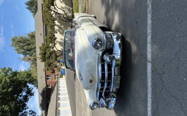 Cadillac-Series-62-1953-White-Burgundy-26