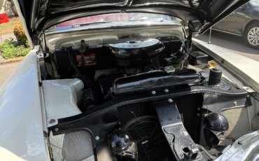 Cadillac-Series-62-1953-White-Burgundy-27