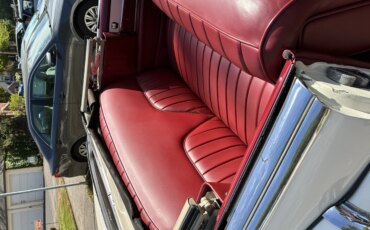 Cadillac-Series-62-1953-White-Burgundy-31