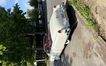 Cadillac-Series-62-1953-White-Burgundy