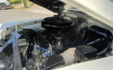 Cadillac-Series-62-1953-White-Burgundy-39