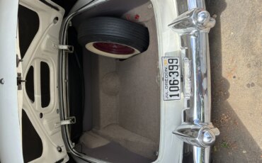 Cadillac-Series-62-1953-White-Burgundy-43