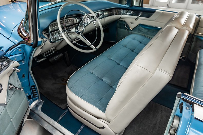 Cadillac-Series-62-1956-Tahoe-Blue-2
