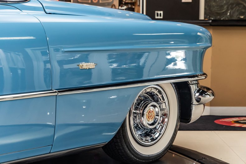 Cadillac-Series-62-1956-Tahoe-Blue-43