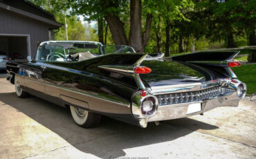 Cadillac-Series-62-1959-Convertible-5