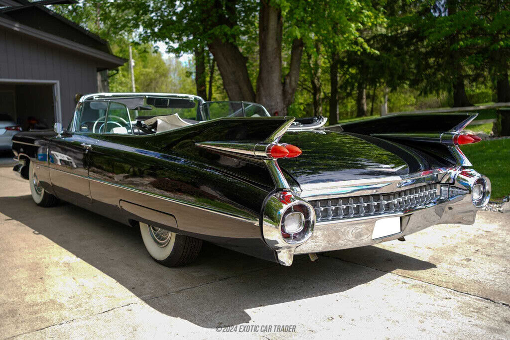 Cadillac-Series-62-1959-Convertible-5