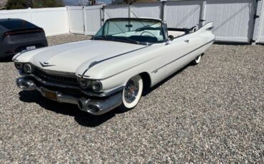 Cadillac-Series-62-1959-Triple-White-White-11