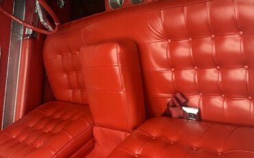 Cadillac-Series-62-1960-Off-White-Red-2