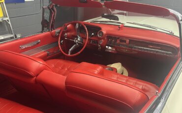 Cadillac-Series-62-1960-Off-White-Red-6