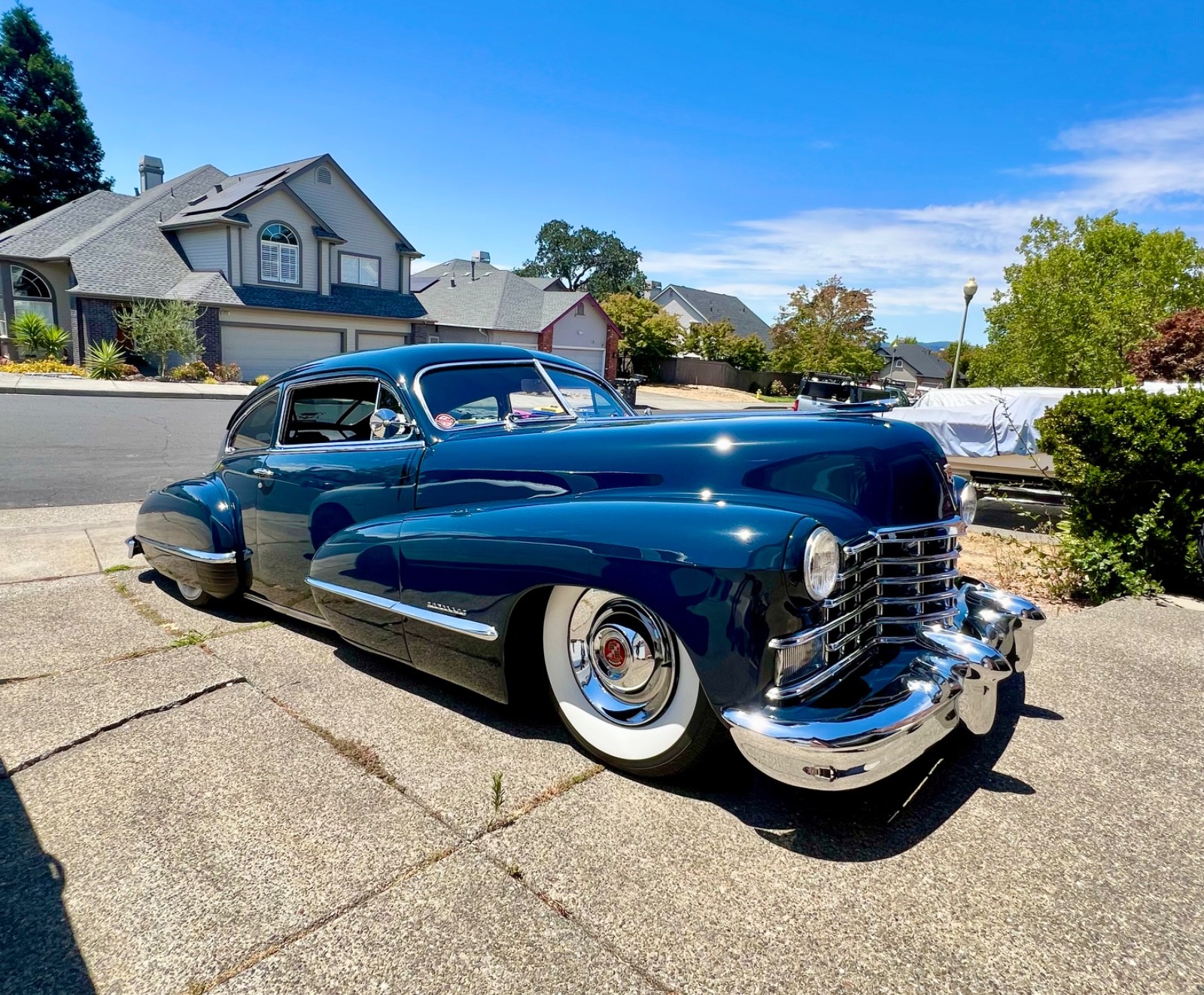 Cadillac-Series-62-Fastback-Club-Coupe-1946-Coupe-19