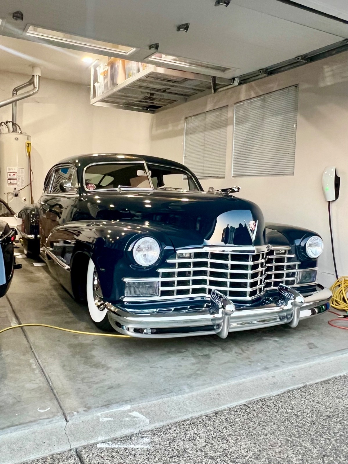 Cadillac-Series-62-Fastback-Club-Coupe-1946-Coupe-22
