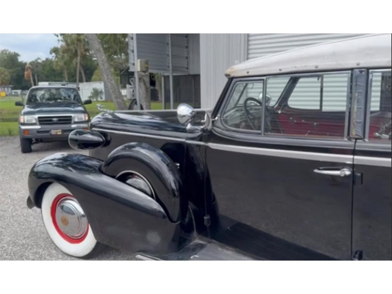 Cadillac-Series-70-1937-Black-Red-2