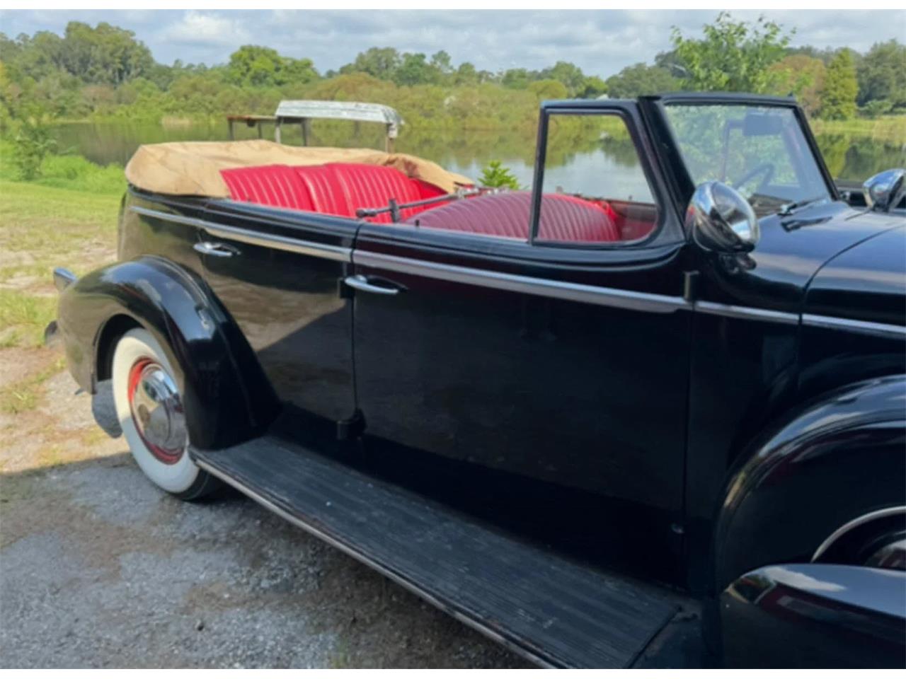 Cadillac-Series-70-1937-Black-Red-5