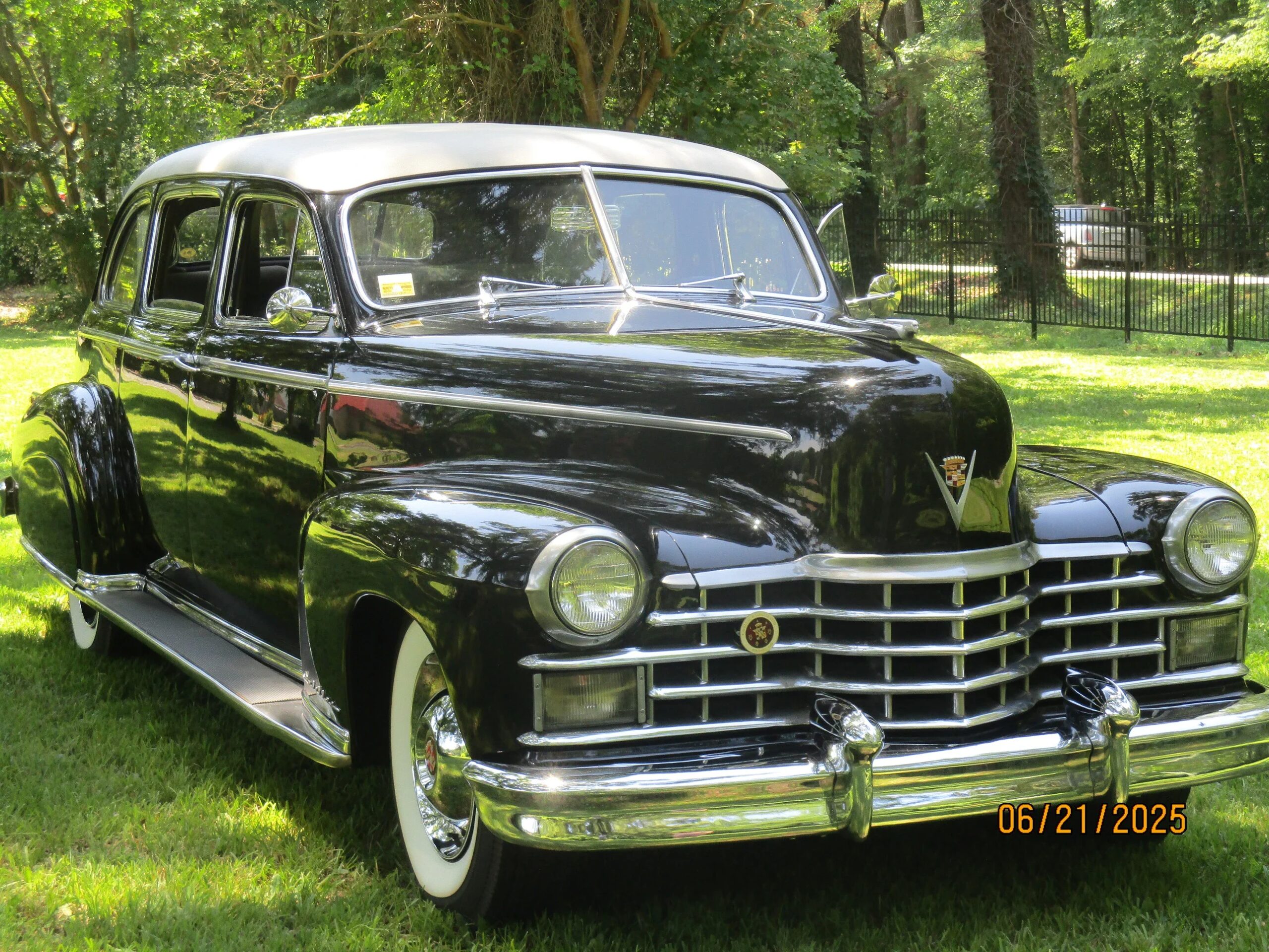Cadillac-Series-75-1949-Black-Gray-4