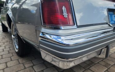 Cadillac-Seville-1978-Sedan-3
