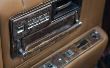 Cadillac-Seville-1979-Brown-Brown-15