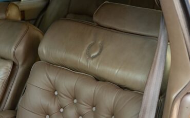 Cadillac-Seville-1985-Sedan-28