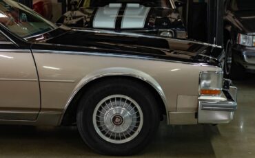 Cadillac-Seville-1985-Sedan-3