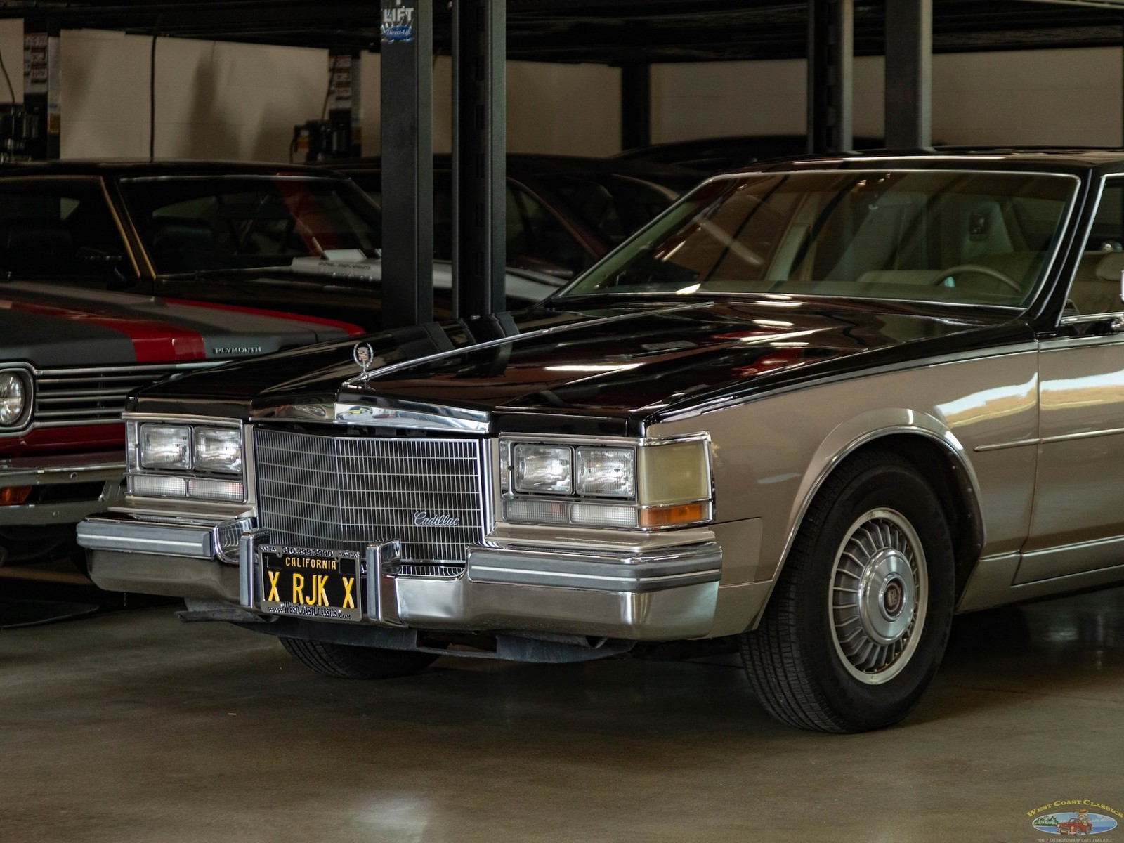Cadillac-Seville-1985-Sedan-8