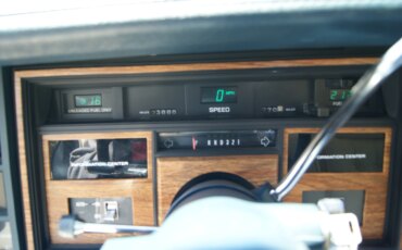 Cadillac-Seville-sls-1985-Blue-Blue-11