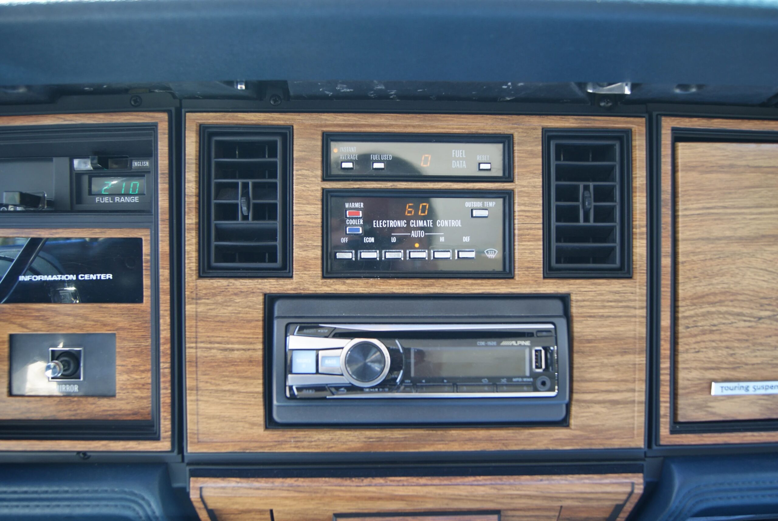 Cadillac-Seville-sls-1985-Blue-Blue-12