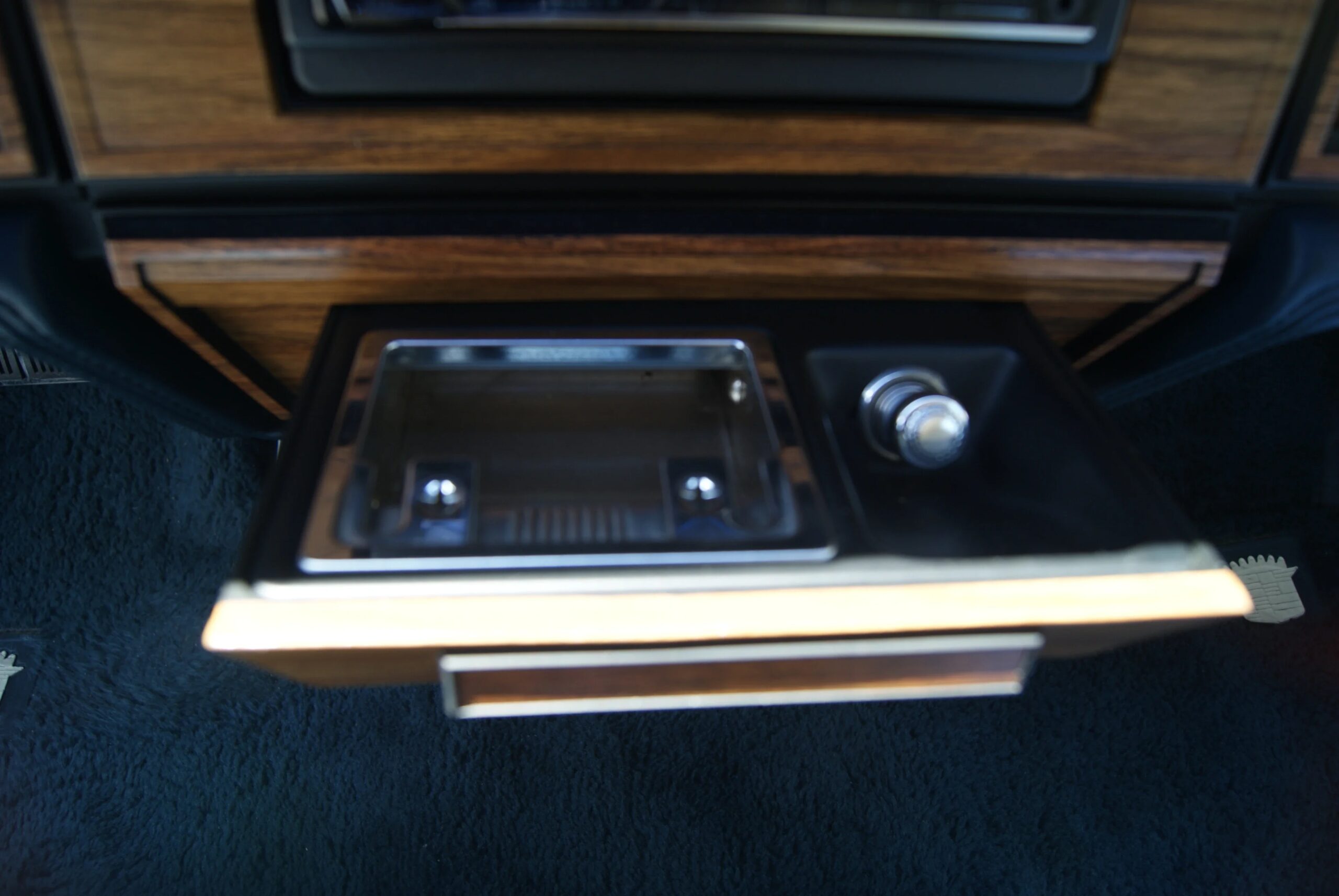 Cadillac-Seville-sls-1985-Blue-Blue-13