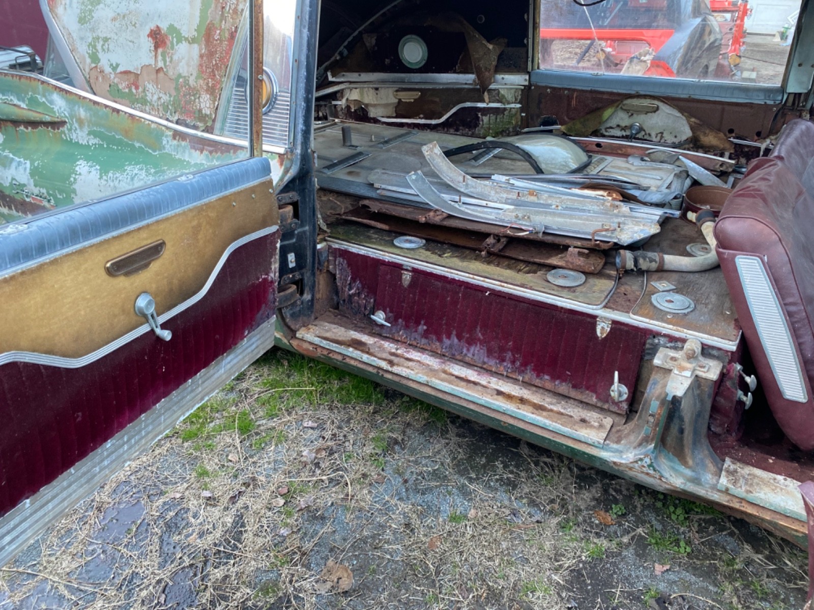 Cadillac-Superior-Hearse-1959-Hearse-11