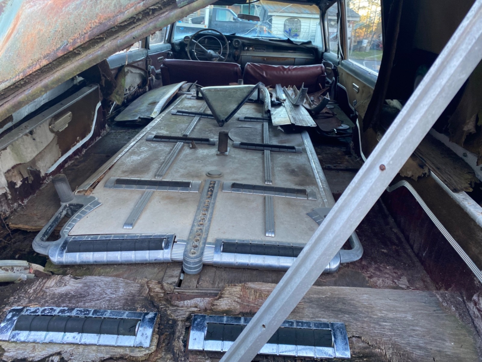 Cadillac-Superior-Hearse-1959-Hearse-8