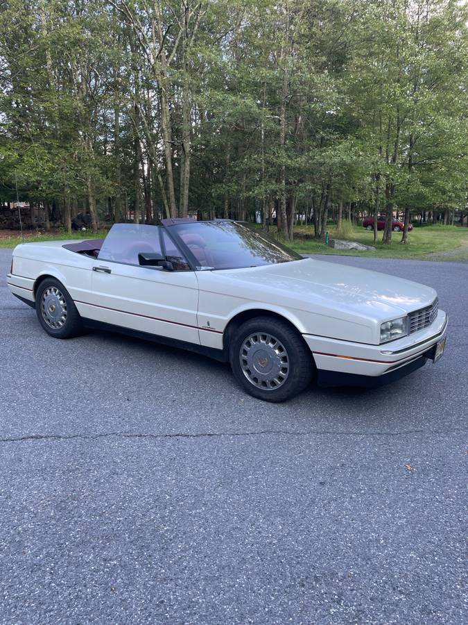 Cadillac-allante-1990-white-1